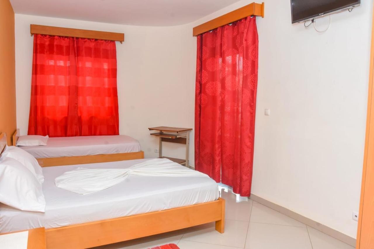 Hot Belvedere Praia Exterior foto